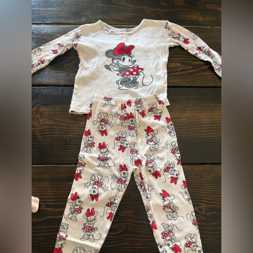 Disney Minnie Mouse Pajama Set - Cream and Red